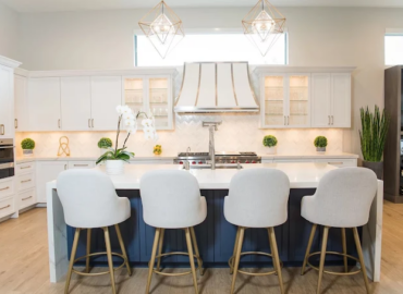 YOLO Interiors