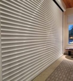 Bumble Bee Blinds of Winter Park