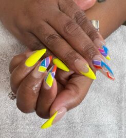 Vivian Nail Spa