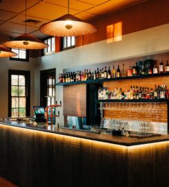 Tucci Restaurant & Bar