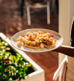Tucci Restaurant & Bar