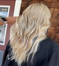 Kristi's Salon