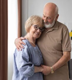 Holly Senior Advisors