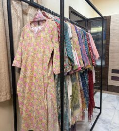 Suvasti – Kota Doria Suits & Sarees