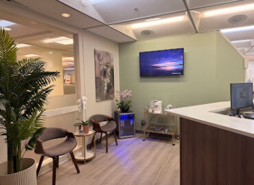 9th Avenue Dental