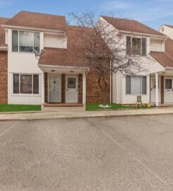 Laura eXp Realty in New Jersey