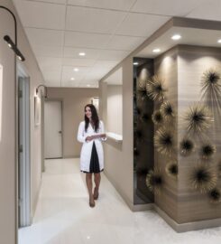 Del Campo Dermatology & Laser Institute