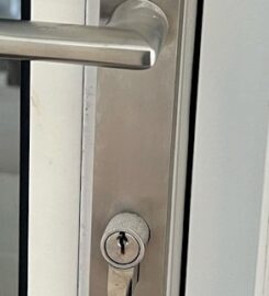 Toni Locksmiths