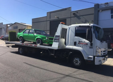 Westend Towing Services in Sunbury