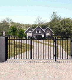 Austin Gate Repair