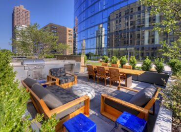 2950 N Sheridan