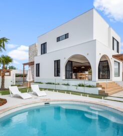 SWIM N POOLS AUS
