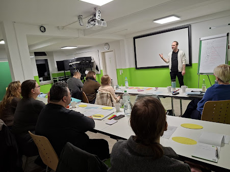 Robin Szillat | Hypnoseausbildung & Coaching