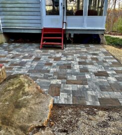 Spicer's Lawn Care & Landscape Design