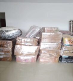 Piyanshi packers and movers