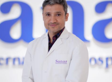 Dr. Sumit Sharma – Urologist