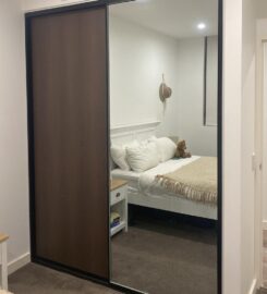 Amrah Glass And Aluminium – Window & Door Repair