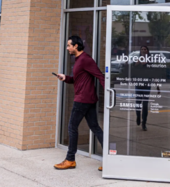 uBreakiFix – Phone and Computer Repair