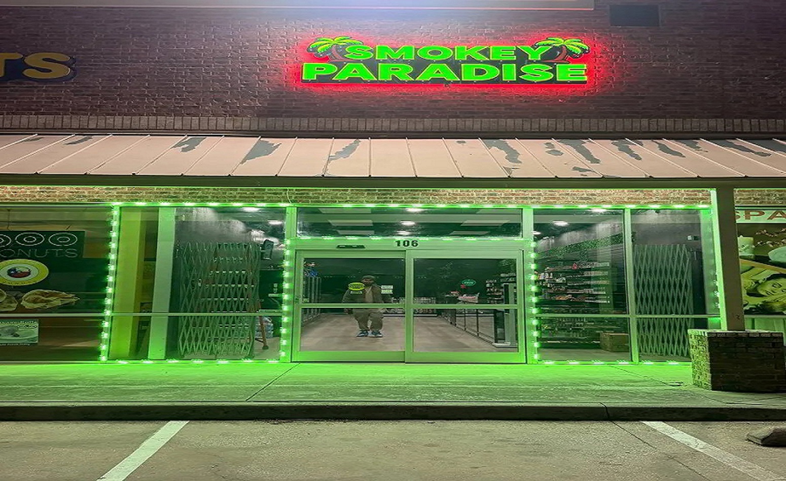 Smokey's Paradise Lewisville