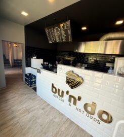 bu 'n' do (Burger & HotDogs)