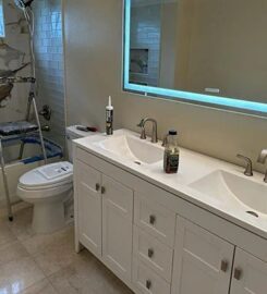 Bay City Remodeling & Bathrooms LLC