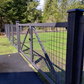 Eagle Fencing