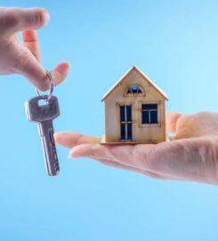 Brook Reynolds Realtor at JohnHart Real Estate