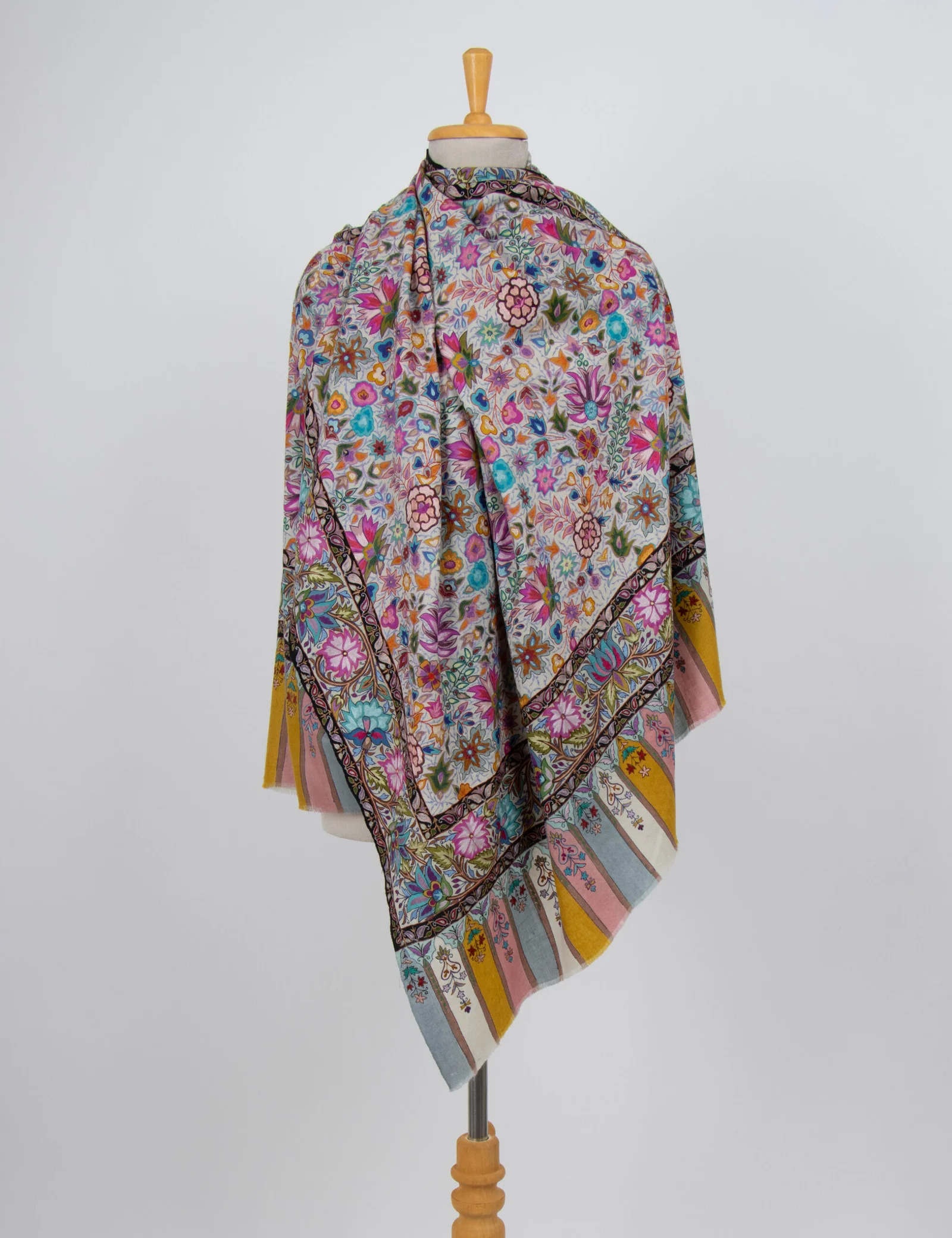 Pashmina Vogue