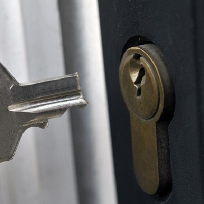 911 Lock And Door LLC