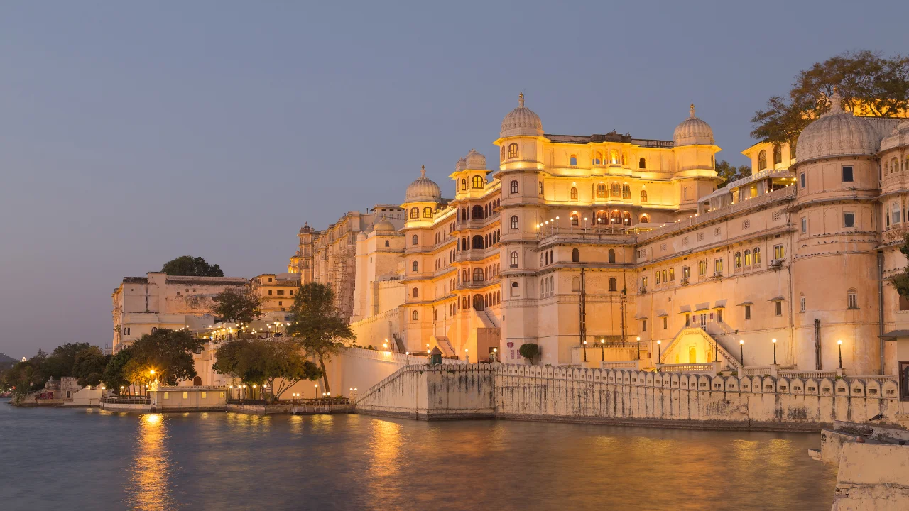 Maharaja Trails – Best Golden Triangle Tour Packages