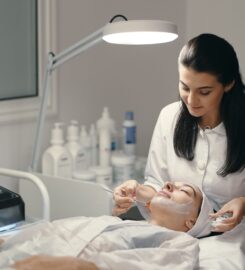 Aesthetic and Skin Institute