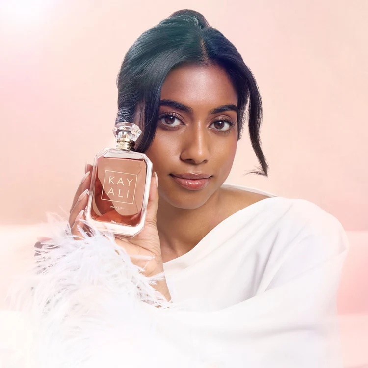 KAYALI