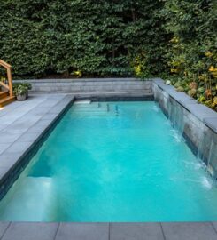 Orange Pools Design & Build Oakville