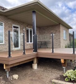 Premier Fencing & Decks – Kitchener