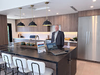 Brook Reynolds Realtor at JohnHart Real Estate