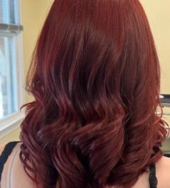 Kylie Studio Salon