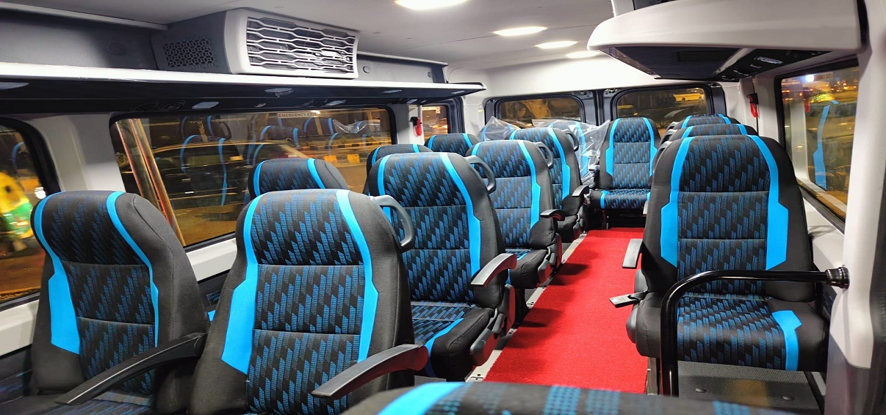 Livanshi Car Rental & Urbania On Rent In Gurgaon