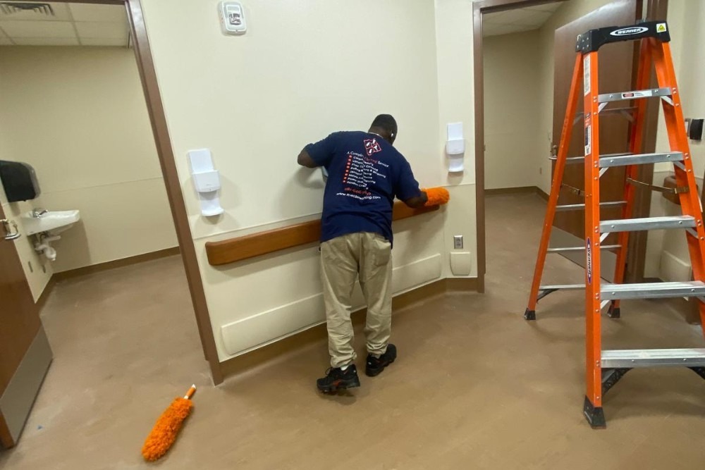 Elect Cleaning Services