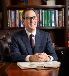 Ingram Cosmetic Surgery: Alton Ingram, MD
