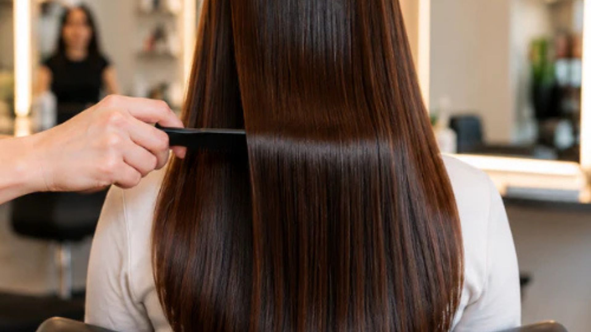Salon Rouge: Transform Your Look with Expert Stylists