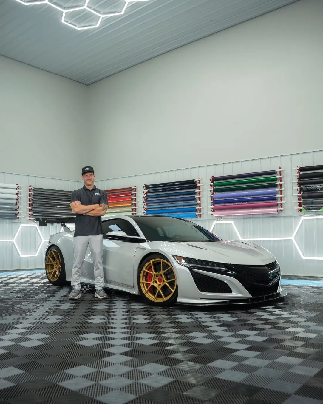 Vivid Detailing & Customs