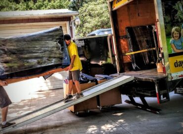 Daymakers Moving and Storage